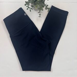 Lululemon Wunder Under Crop High-Rise *Full-On Luxtreme 23" True Navy size 4
